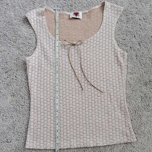 VENUS BLOUSE - Picture 4 of 7